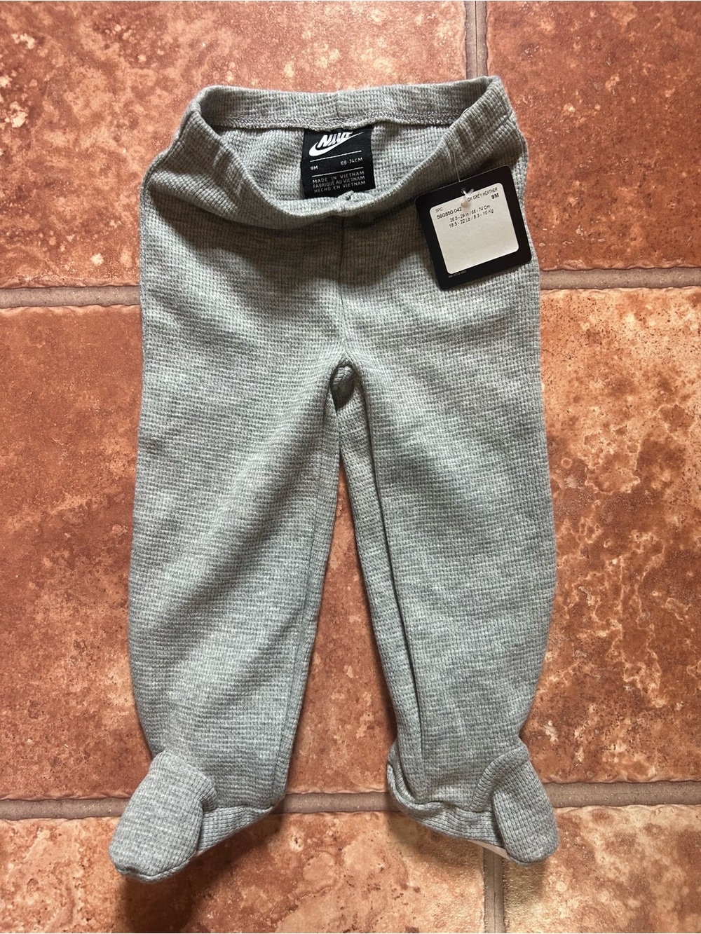 Nike Kids Gray Waffle-Knit Footed Joggers 9 months